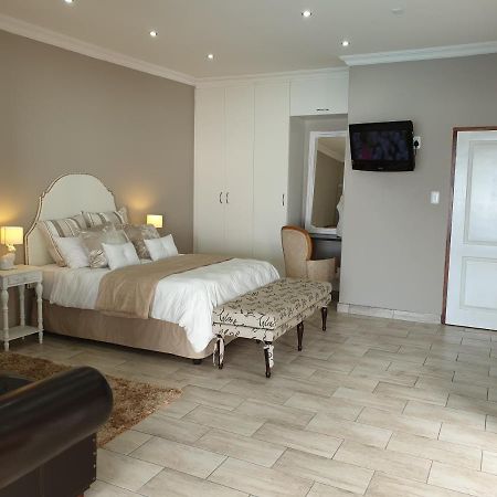 Pongola Road Self Catering Accommodation Uitenhage Kültér fotó