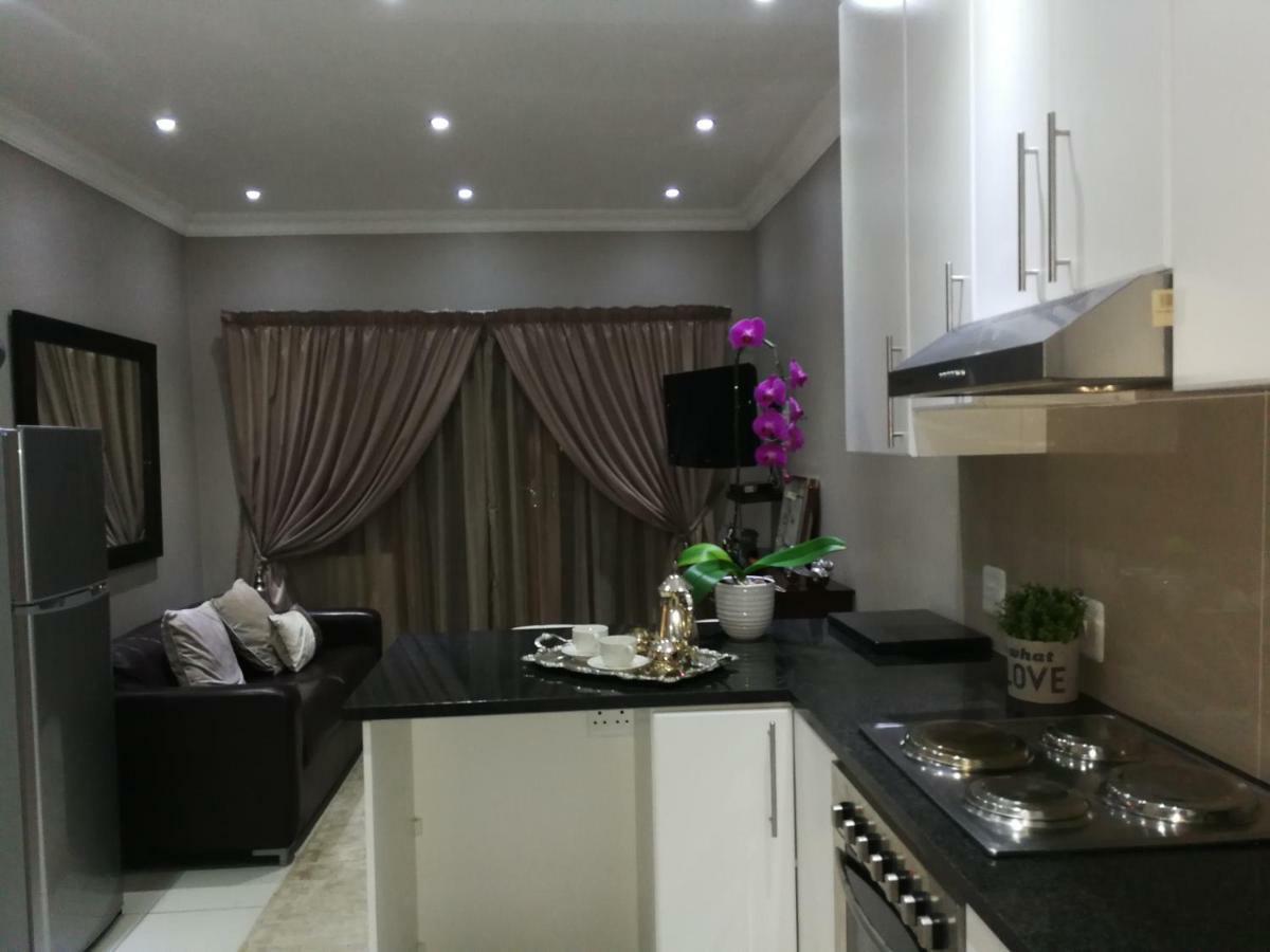 Pongola Road Self Catering Accommodation Uitenhage Kültér fotó