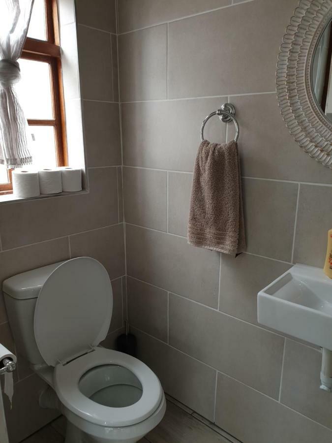 Pongola Road Self Catering Accommodation Uitenhage Kültér fotó