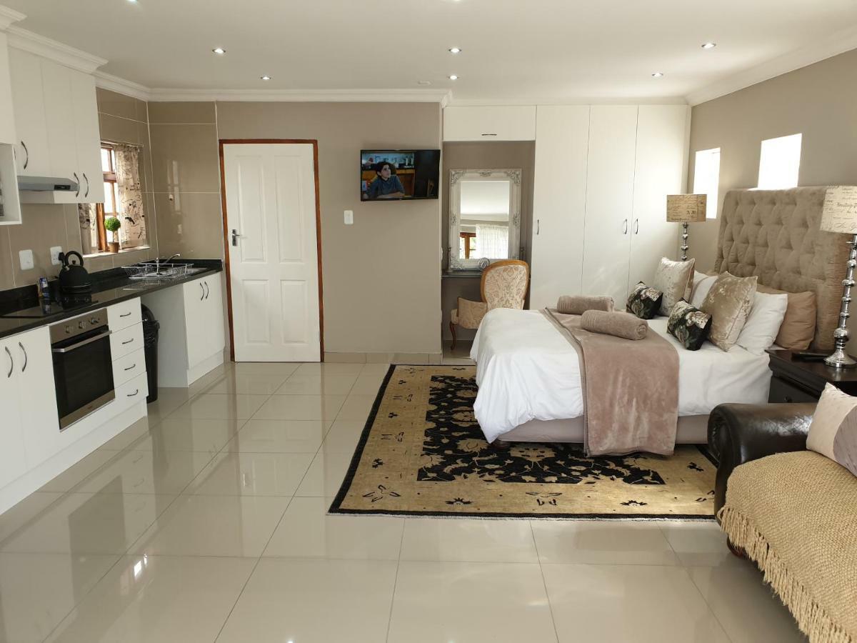 Pongola Road Self Catering Accommodation Uitenhage Kültér fotó